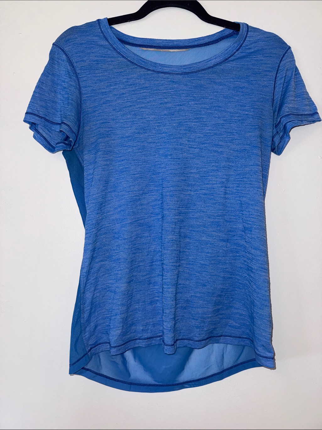 Lululemon Women’s Short Sleeve Heathered Blue Performance Tee